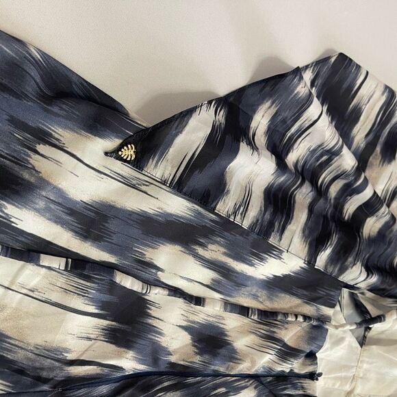 NWT Bikiny Society Ikat Jumpsuit Size Medium New - Picture 7 of 8